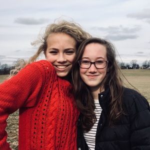 Meet your Posher, Emma